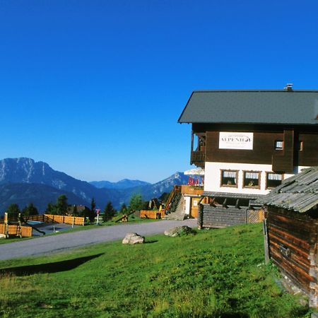Hotel Sattleggers Alpenhof & Feriensternwarte Greifenburg Exterior foto