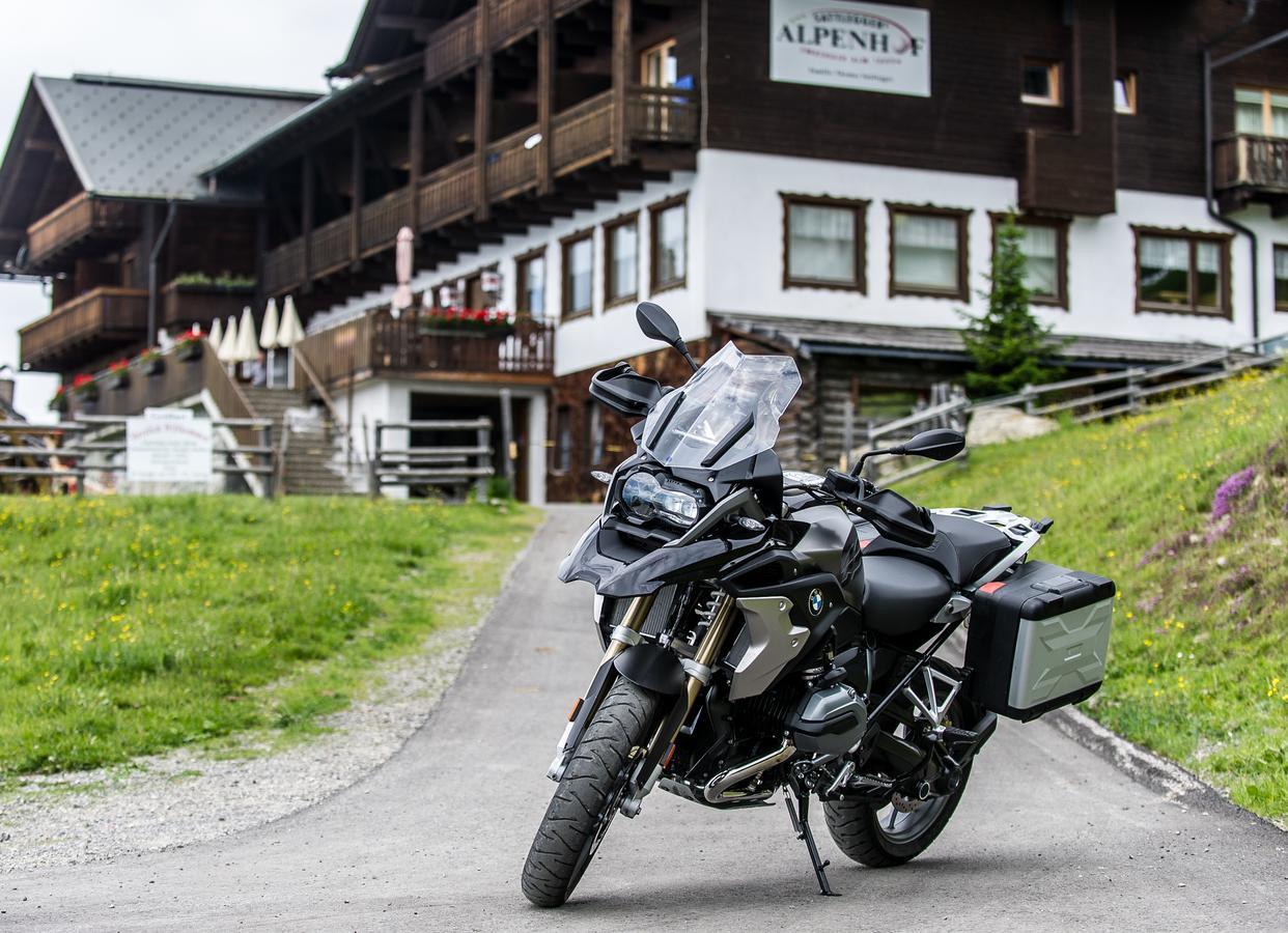 Hotel Sattleggers Alpenhof & Feriensternwarte Greifenburg Exterior foto