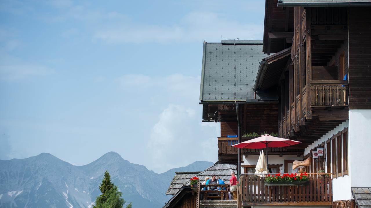 Hotel Sattleggers Alpenhof & Feriensternwarte Greifenburg Exterior foto