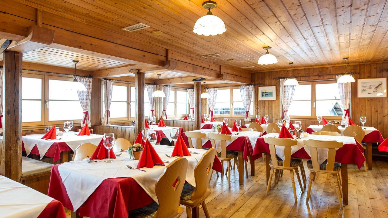 Hotel Sattleggers Alpenhof & Feriensternwarte Greifenburg Exterior foto