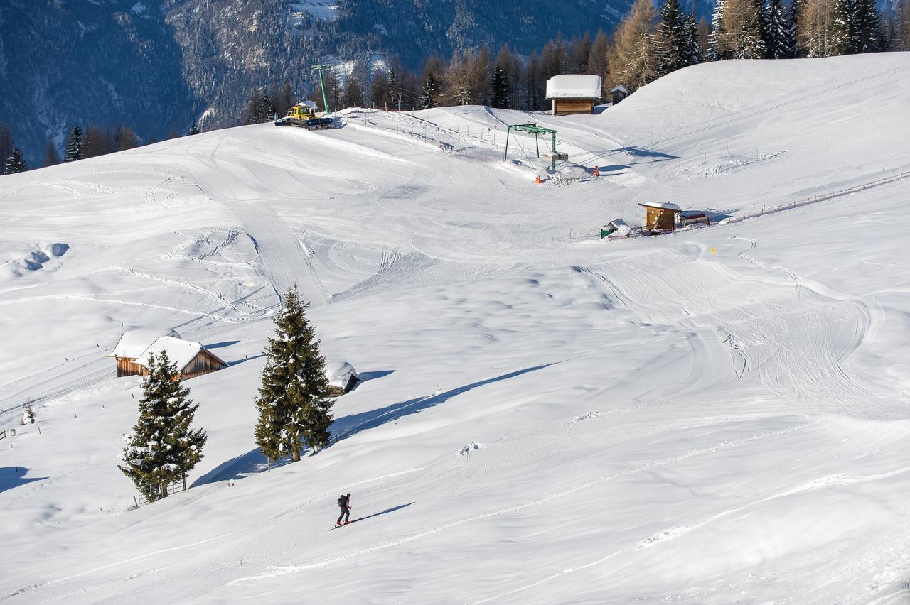 Hotel Sattleggers Alpenhof & Feriensternwarte Greifenburg Exterior foto